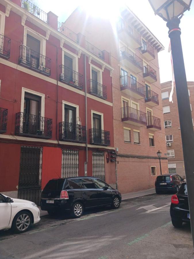 Habitacion En Madrid Exterior foto